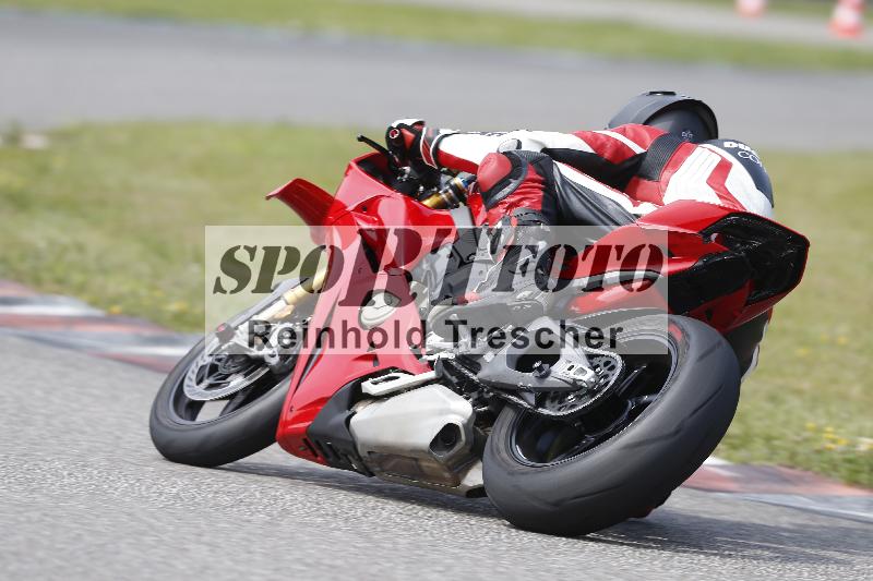 /25 10.06.2025 MaxRacing ADR/Gruppe rot/76